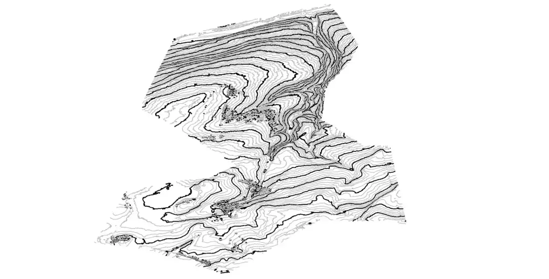 Plano de curvas de nivel con cotas de una parcela
